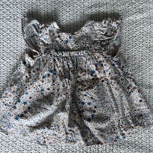 Zara star dress 6-9 months